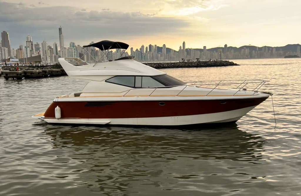 Lancha Cabrasmar 47'